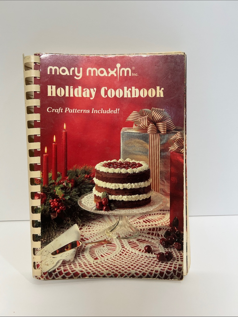 VTG Mary Maxim Holiday Cookbook Craft Patterns Included 1993 Spiral Bound